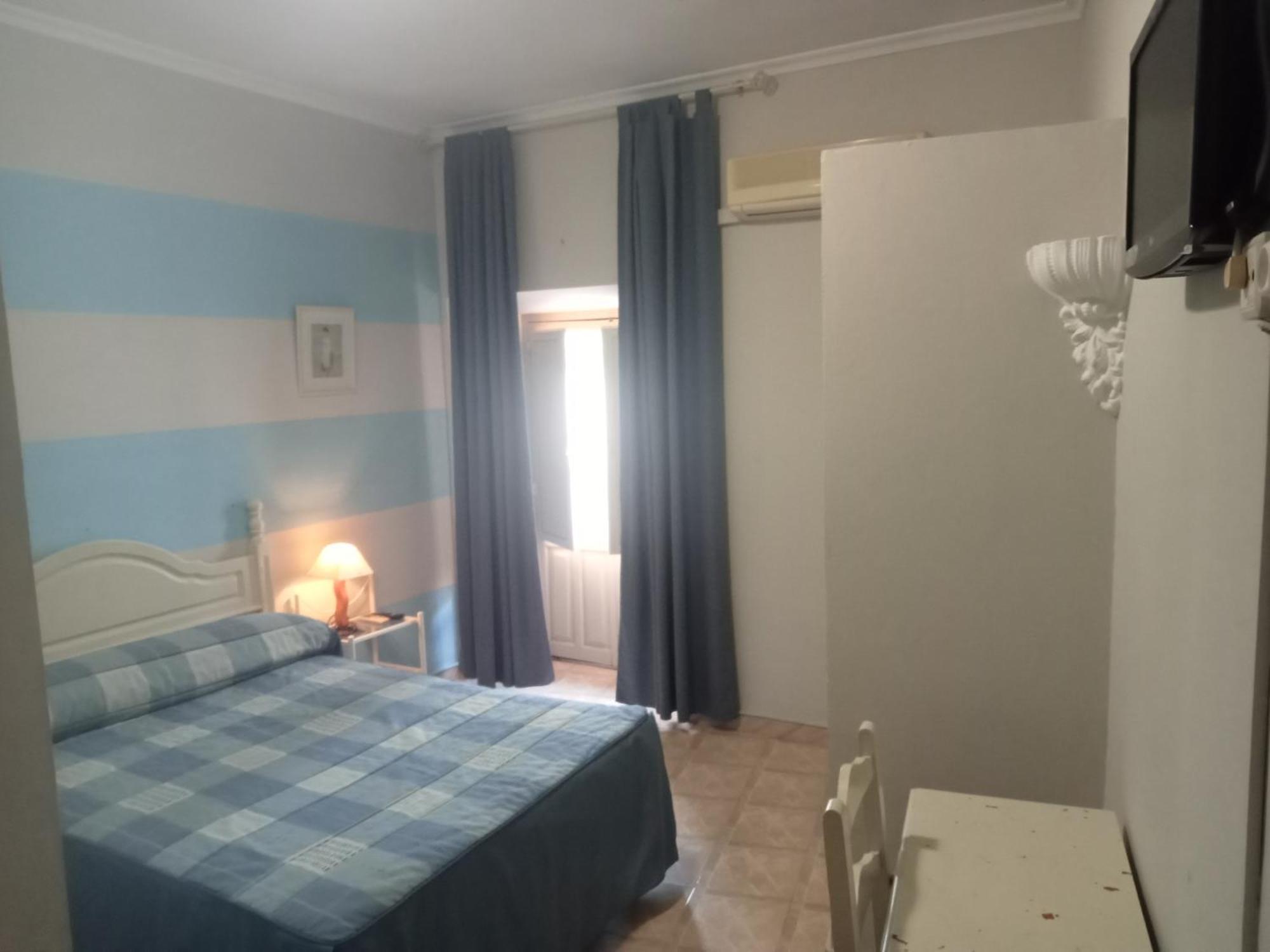 Hostal Трухильо Экстерьер фото
