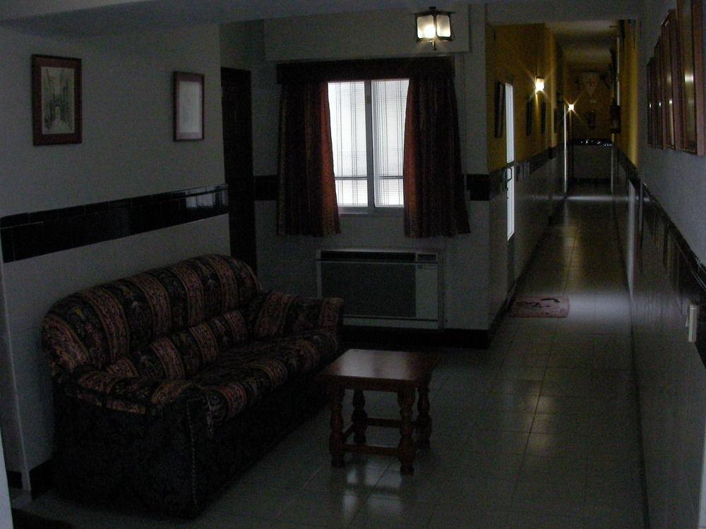 Hostal Трухильо Экстерьер фото
