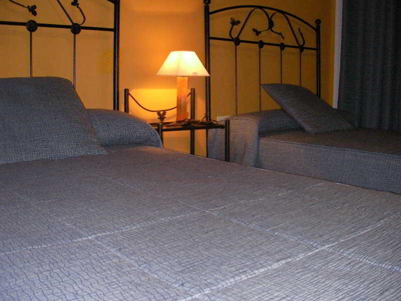 Hostal Трухильо Экстерьер фото