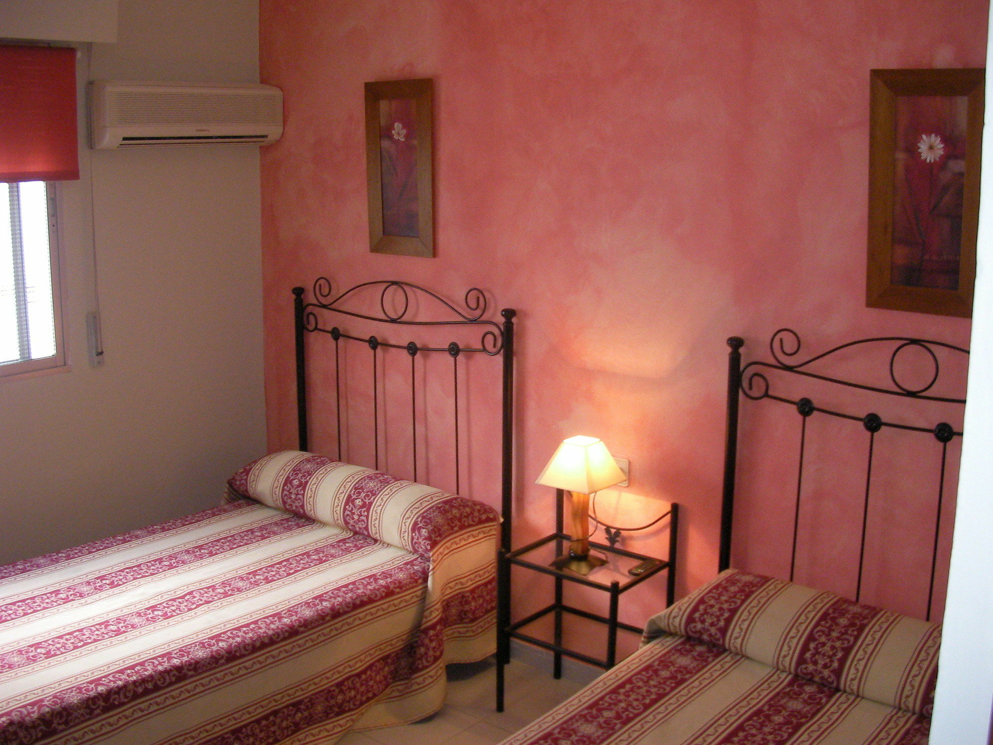 Hostal Трухильо Экстерьер фото
